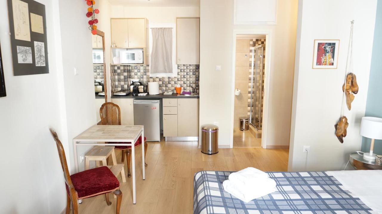 Stylish Studio Below The Acropolis Athènes Extérieur photo